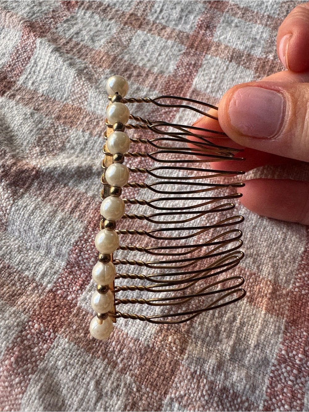 Vintage Pearl Bead Hair Comb - Gold and Cream